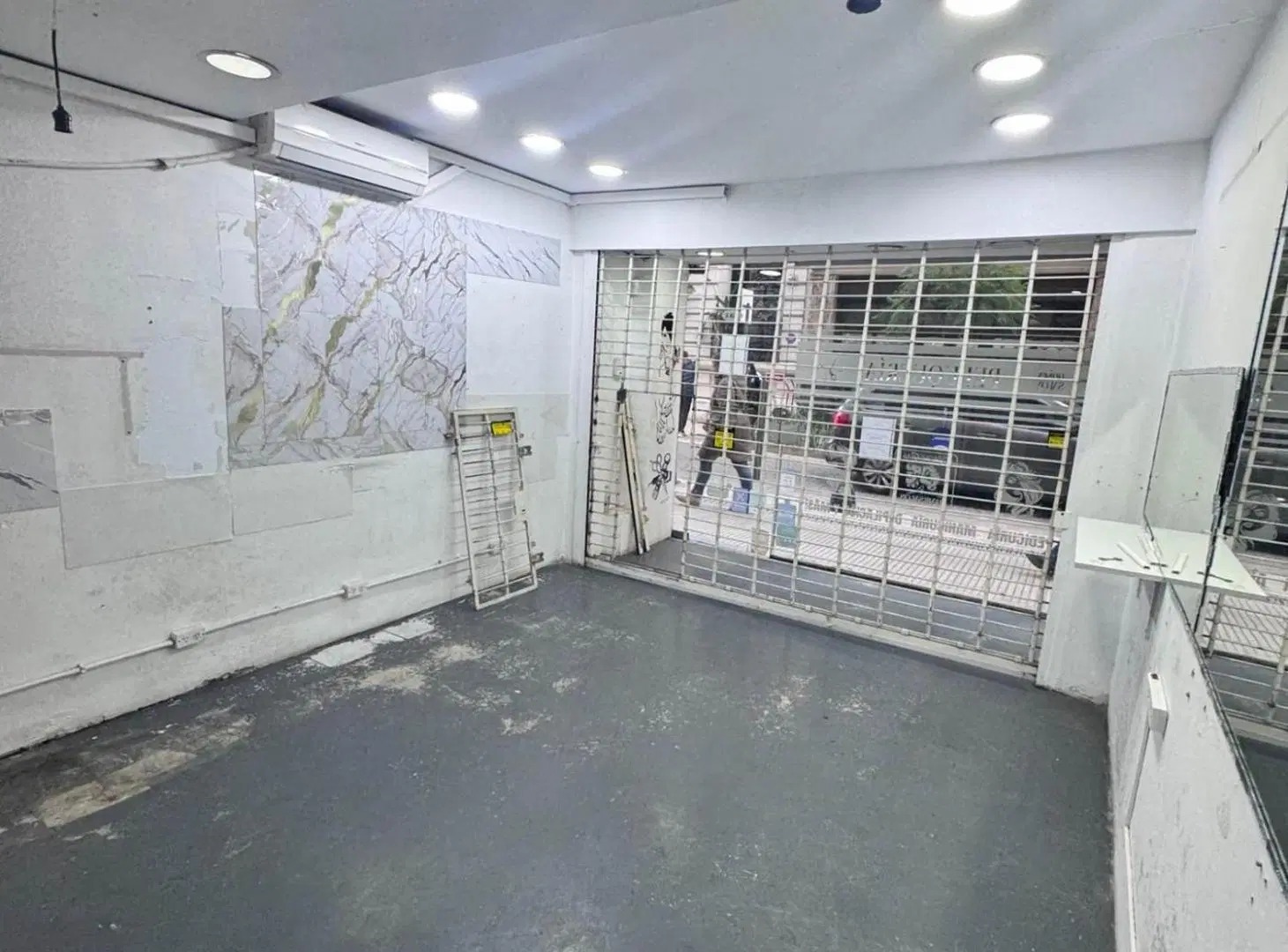 ALQUILER LOCAL COMERCIAL EN MICROCENTRO 2