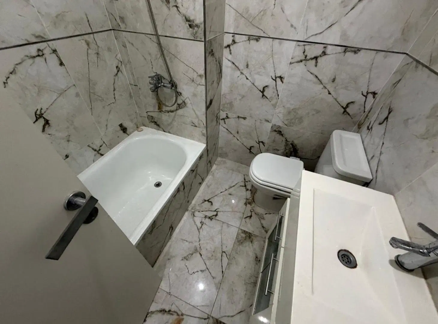 DEPARTAMENTO EN ALQUILER CABALLITO 2