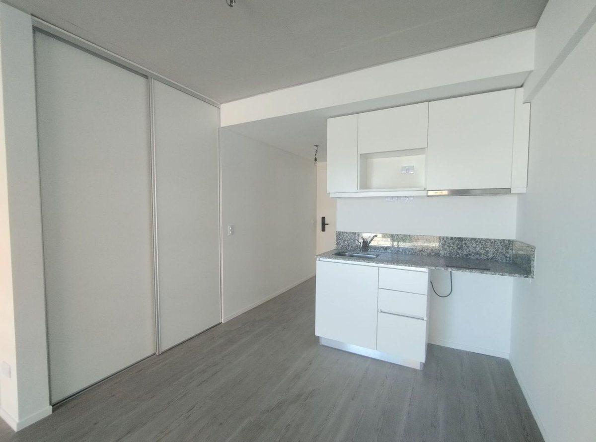 Foto de VENTA MONOAMBIENTE CON BALCON EN "MOCA2",BARRACAS., imagen 4