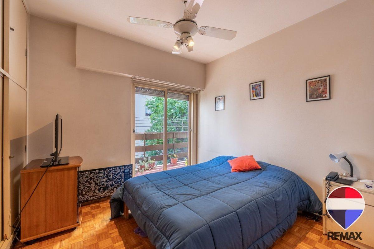Foto de VENTA DEPARTAMENTO 4 AMBIENTES CON COCHERA ALMAGRO, imagen 3