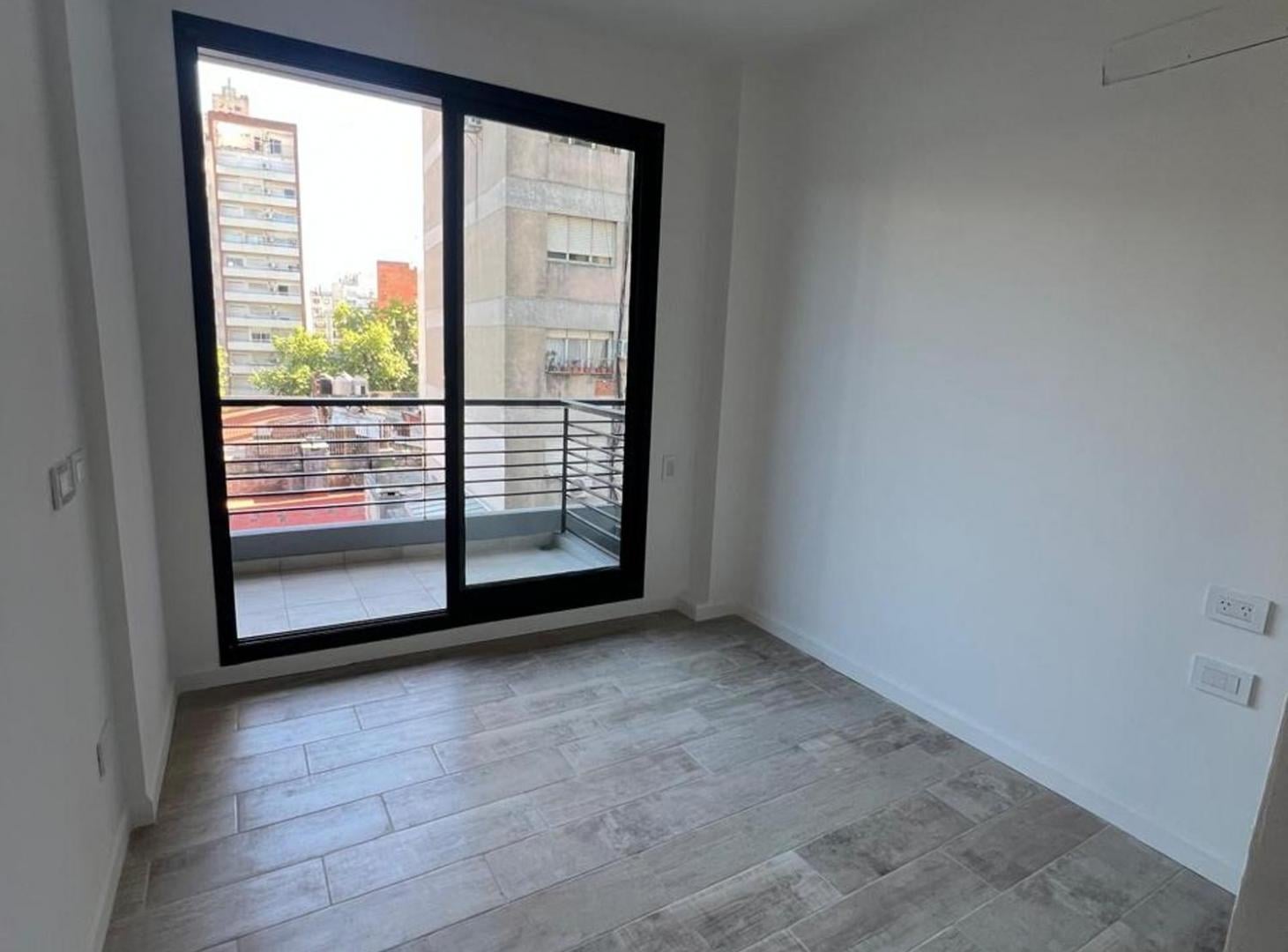 Foto de DEPARTAMENTO EN VENTA 2 AMBIENTES EN ALMAGRO, imagen 1