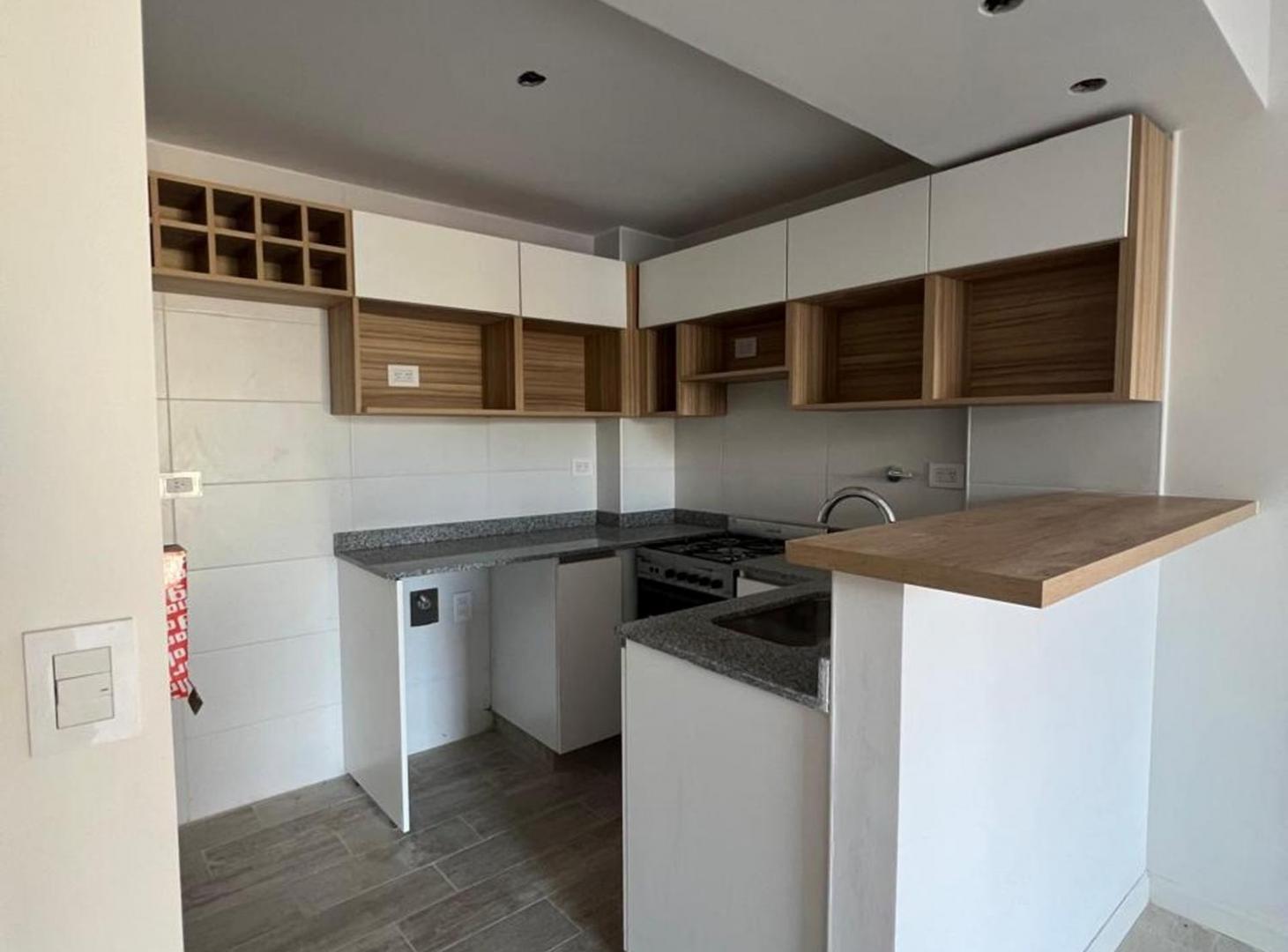 Foto de DEPARTAMENTO EN VENTA 2 AMBIENTES EN ALMAGRO, imagen 4