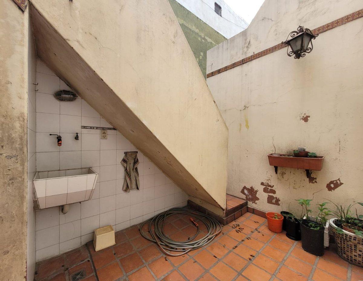Foto de VENTA CASA TRES HABITACIONES LANUS A MTS ESTACION, imagen 5