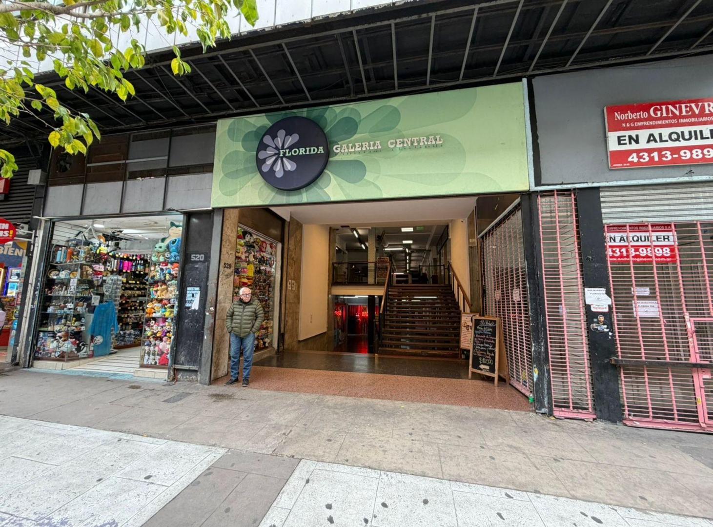 Foto de OFICINA EN VENTA EN MICROCENTRO, imagen 2