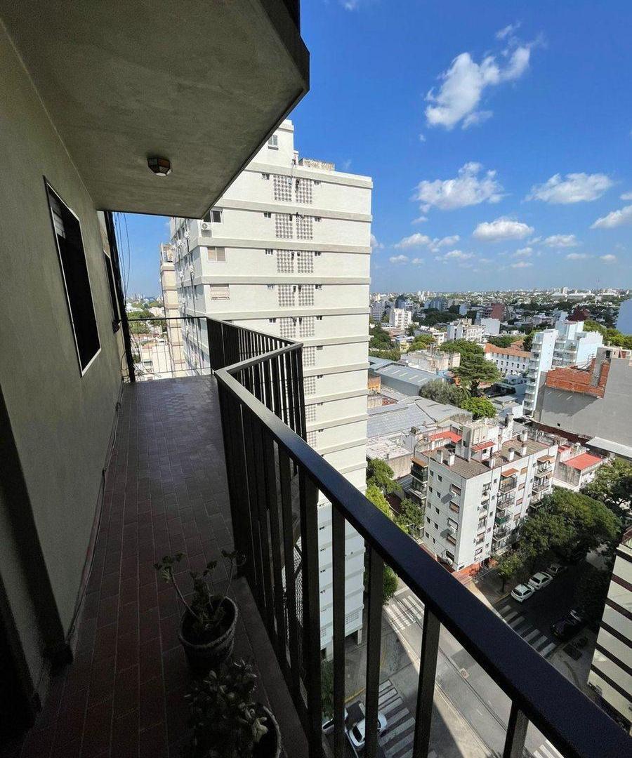 Foto de VENTA 3 AMB C/ BALCON Y COCHERA, MONTE CASTRO!, imagen 3