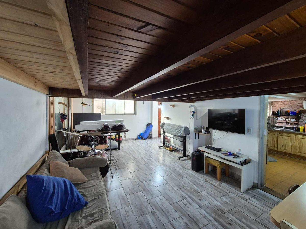 Foto de PH 5 ambientes venta Almagro con terraza, imagen 1