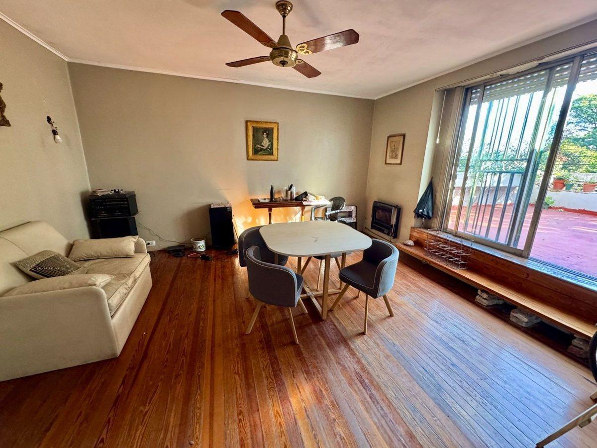 Foto de Venta PH Barracas, 4 amb. + Terraza propia, imagen 2