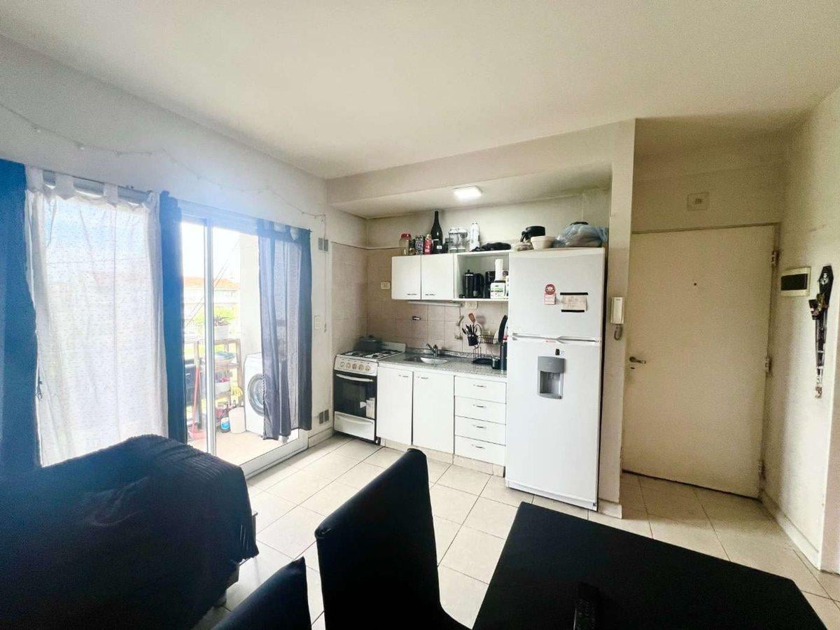 Foto de Venta Departamento 2 Ambientes Ciudad Evita, imagen 1