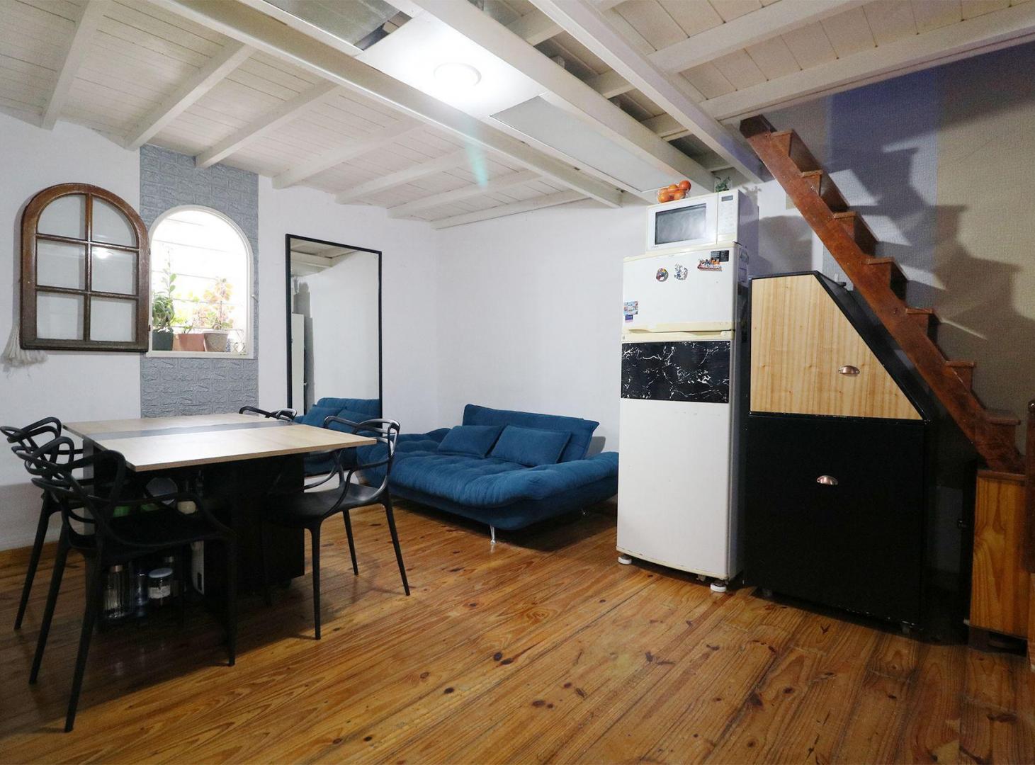 Foto de VENTA DE MONOAMBIENTE CON ENTREPISO EN ABASTO, imagen 5