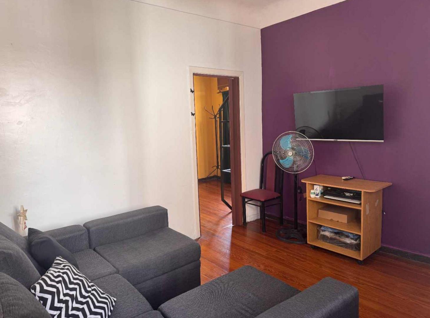 Foto de VENTA PH 3 AMB REFACCIONADO EN FLORES APTO CRÉDITO, imagen 3