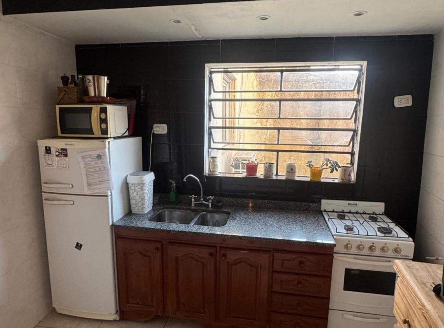 Foto de VENTA PH 3 AMB REFACCIONADO EN FLORES APTO CRÉDITO, imagen 2