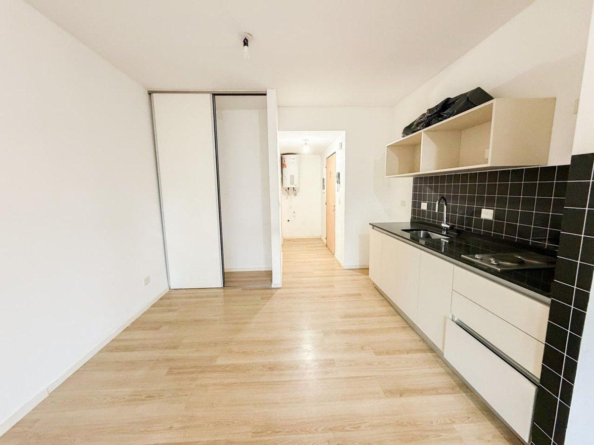 Foto de DEPARTAMENTO EN VENTA EN PARQUE CHAS, imagen 1