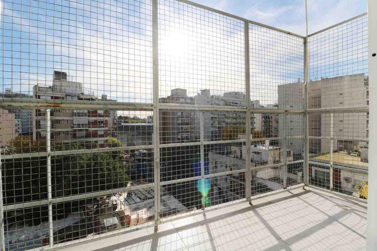 Foto de Venta dep. 3 amb Almagro, c/balc y coch. c/renta, imagen 1