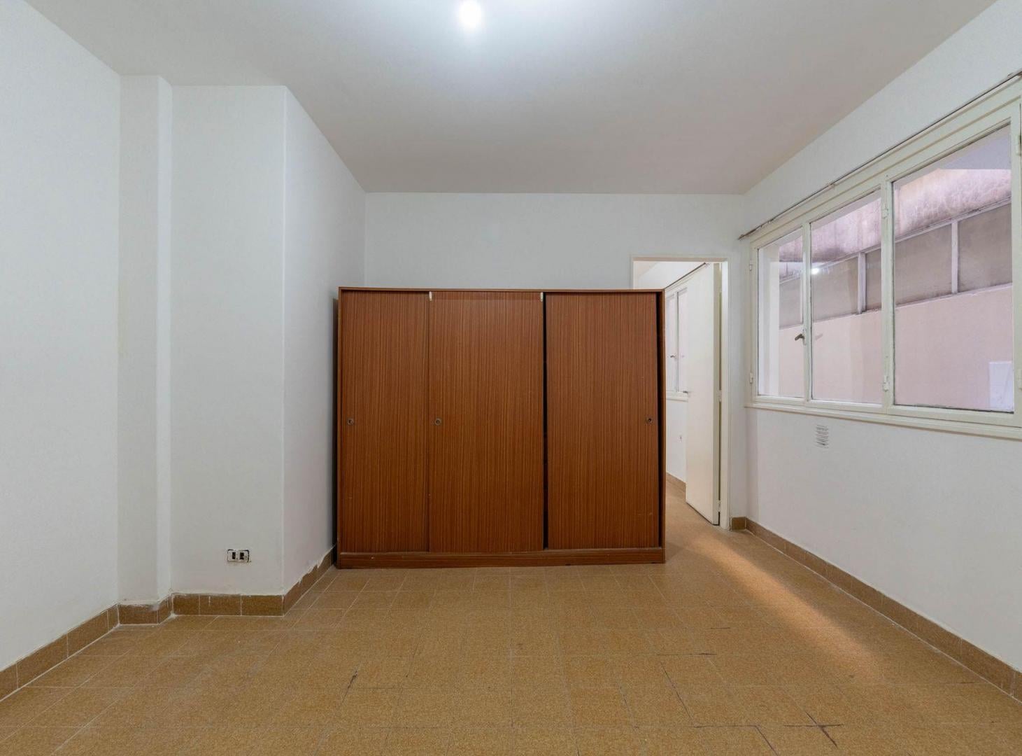 Foto de VENTA DEPARTAMENTO 2 AMBIENTES ALMAGRO, imagen 1