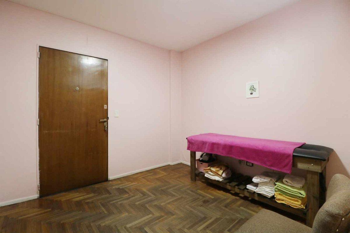 Foto de Venta depto. Tribunales monoambiente div. balcòn, imagen 1