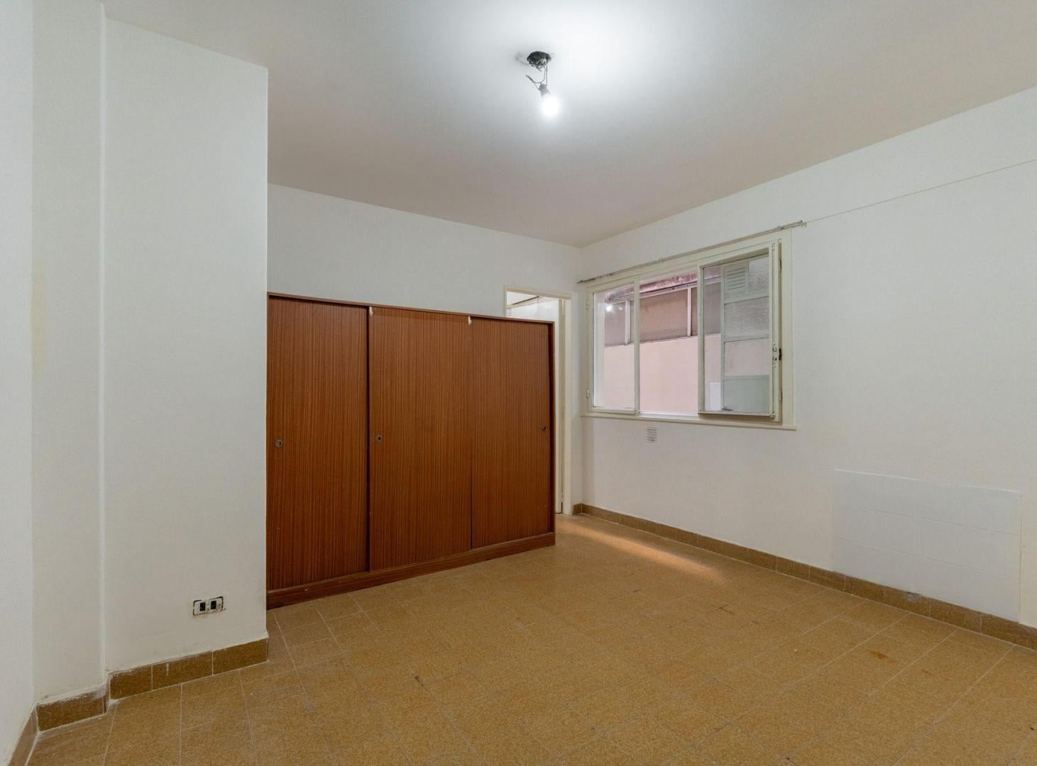 Foto de VENTA DEPARTAMENTO 2 AMBIENTES ALMAGRO, imagen 1