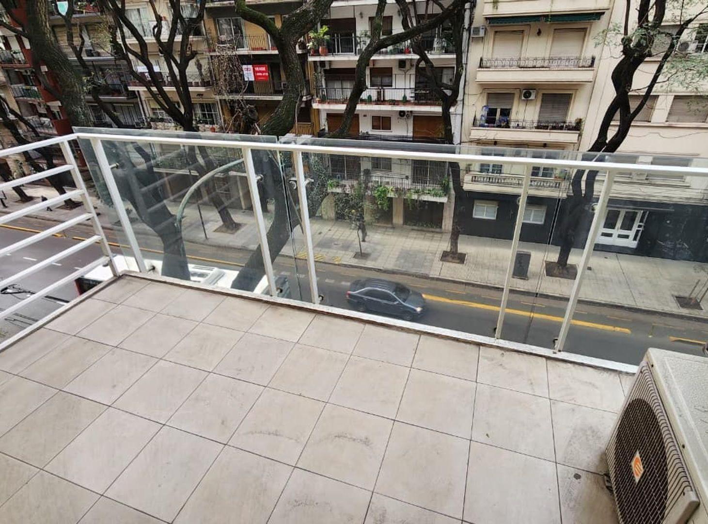 Foto de Alquiler Monoambiente , c/balcón zona Alto Palermo, imagen 1