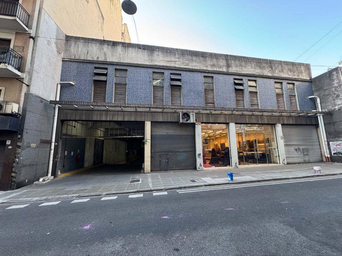Foto de Venta Cochera Fija en Monserrat, imagen 1