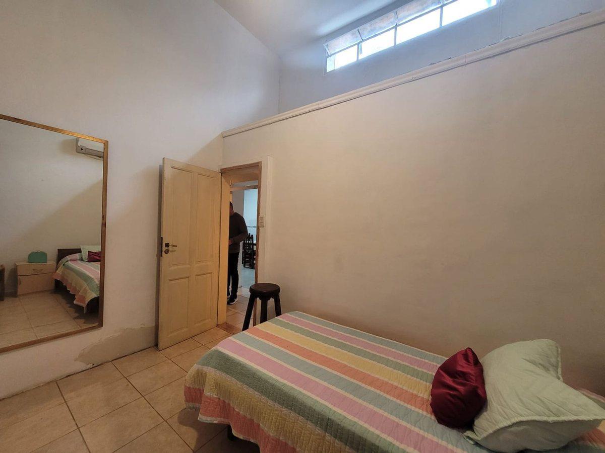 Foto de CASA EN VENTA TRES DORMITORIOS EN TEMPERLEY, imagen 5