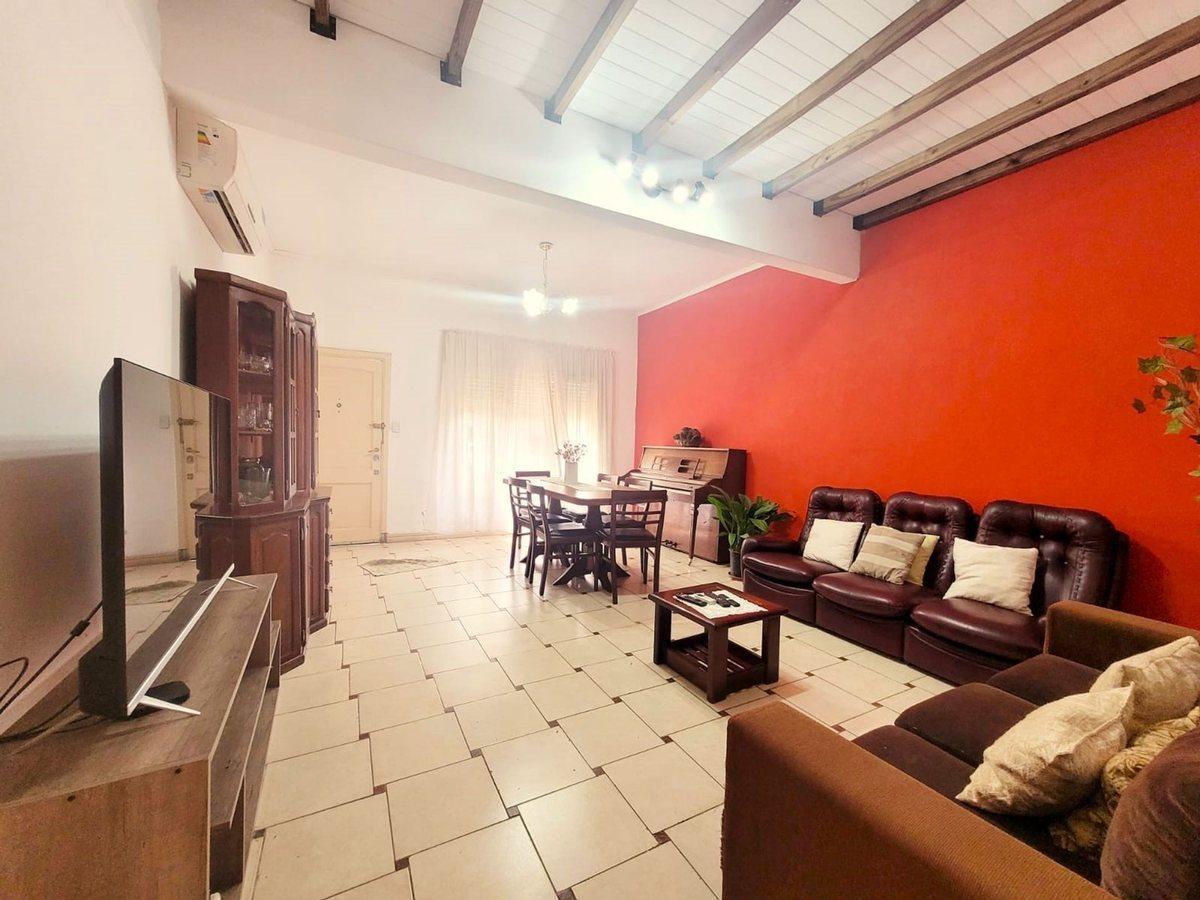 Foto de CASA EN VENTA TRES DORMITORIOS EN TEMPERLEY, imagen 4