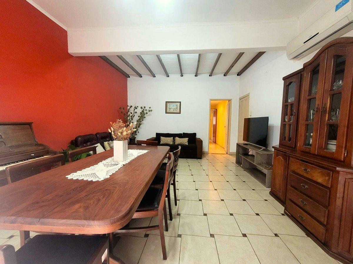Foto de CASA EN VENTA TRES DORMITORIOS EN TEMPERLEY, imagen 1