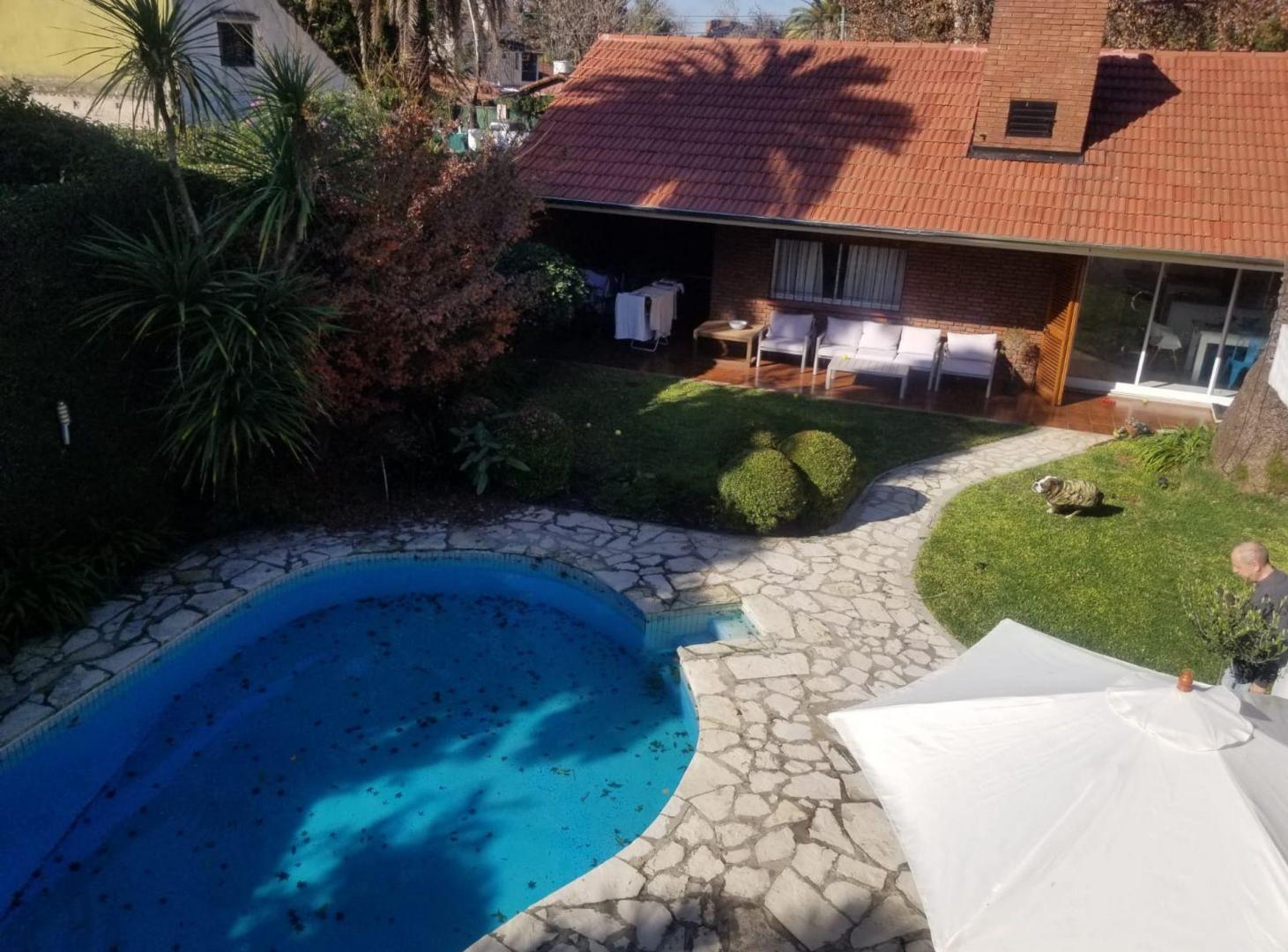 Foto de CASA 4 AMBIENTES VENTA ADROGUE PILETA QUINCHO COCH, imagen 3