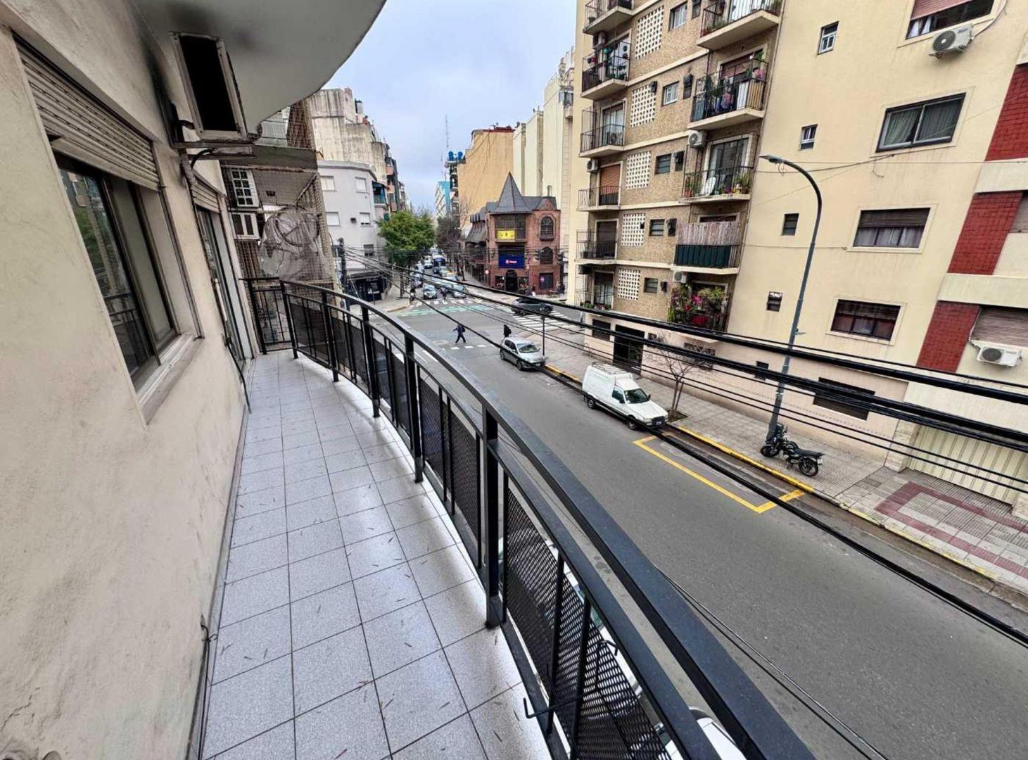 Foto de Alquiler Villa Crespo 2 Ambientes, balcon corrido, imagen 5