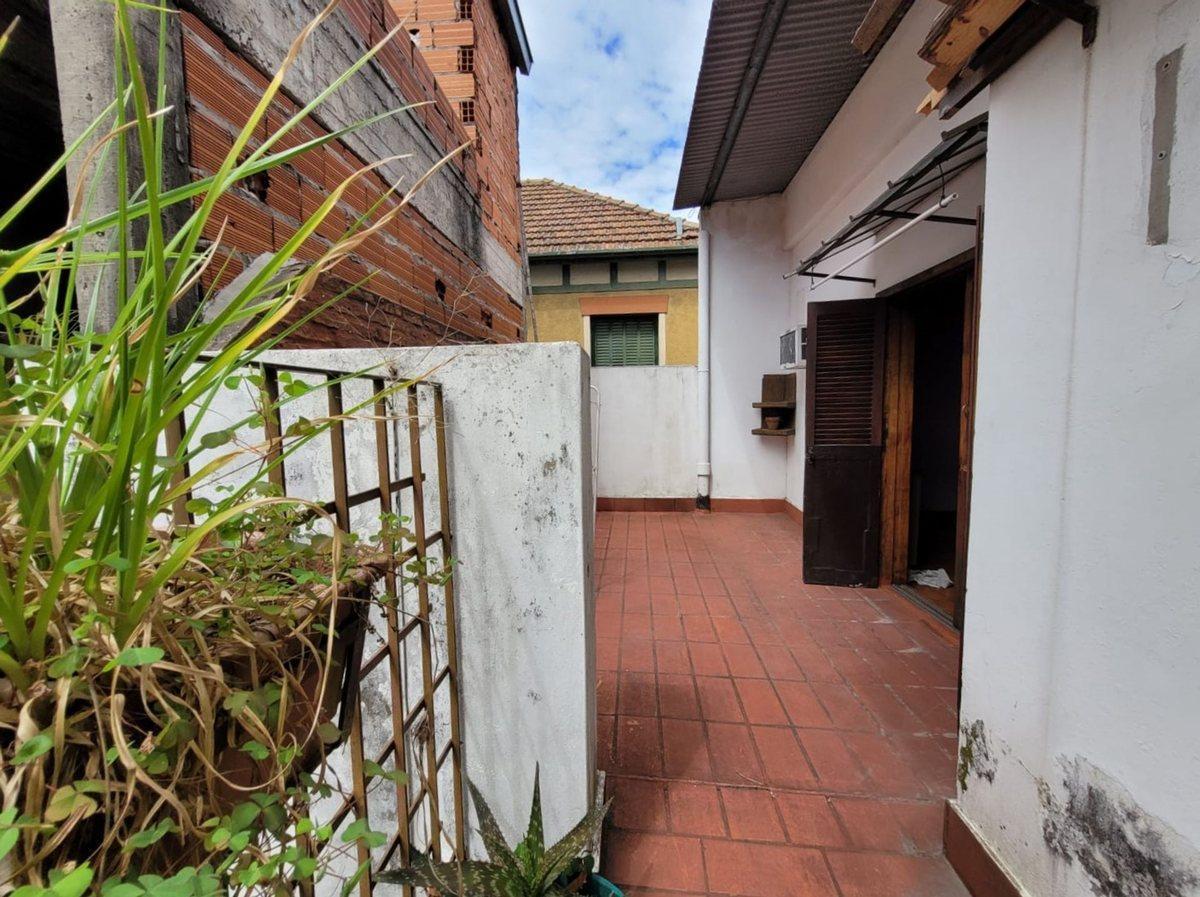 Foto de VENTA CASA TRES HABITACIONES LANUS A MTS ESTACION, imagen 3