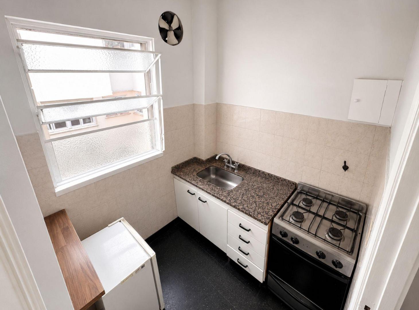 Foto de VENTA 2 AMB ALMAGRO A PASOS DE AV. RIVADAVIA!!, imagen 3