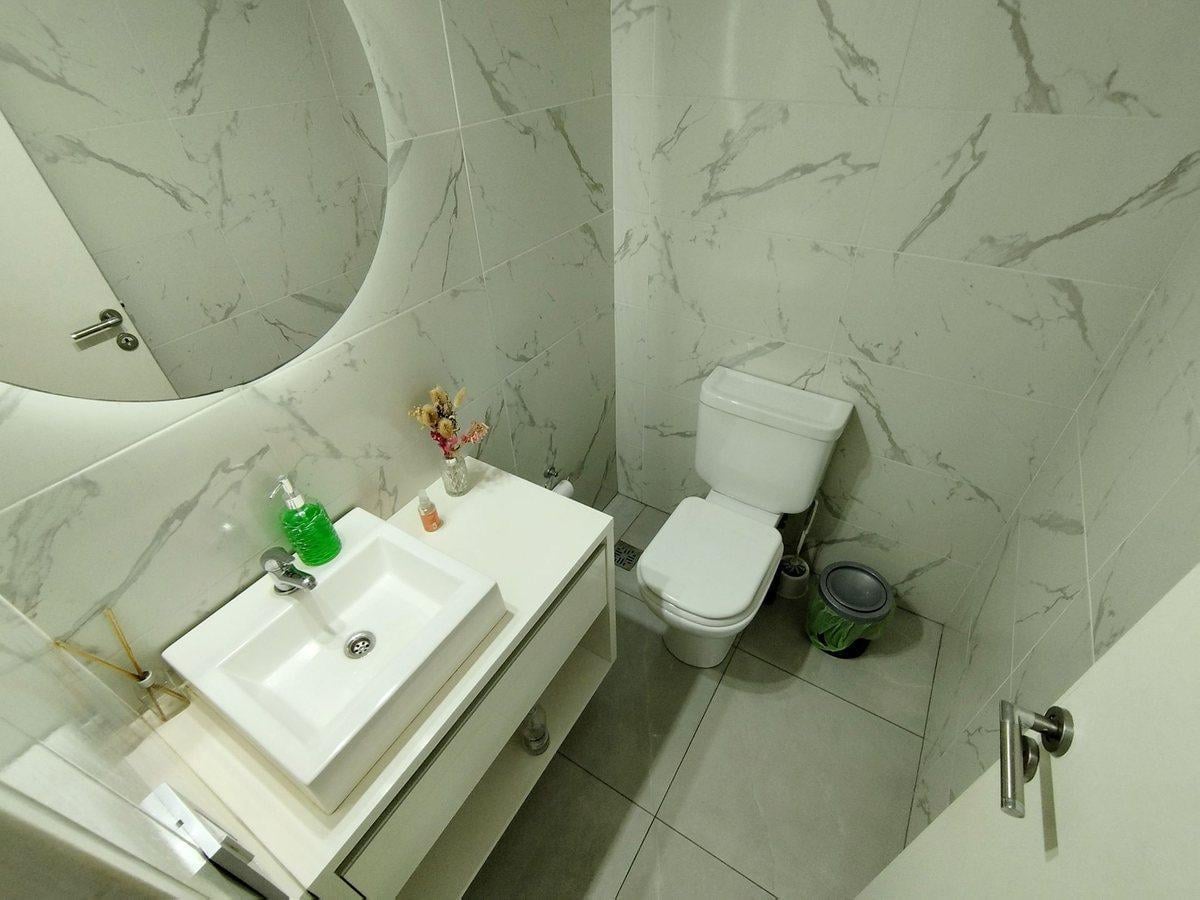 Foto de VENTA SEMIPISO 4 AMB + DEP + ESCR. + 2 COCHERAS., imagen 1