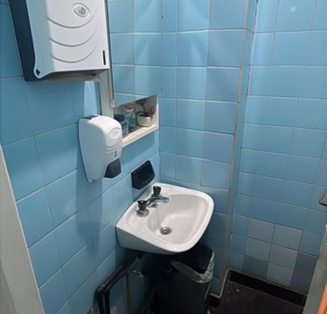 Foto de VENTA RECOLETA - Local Excelente ubicación, imagen 2