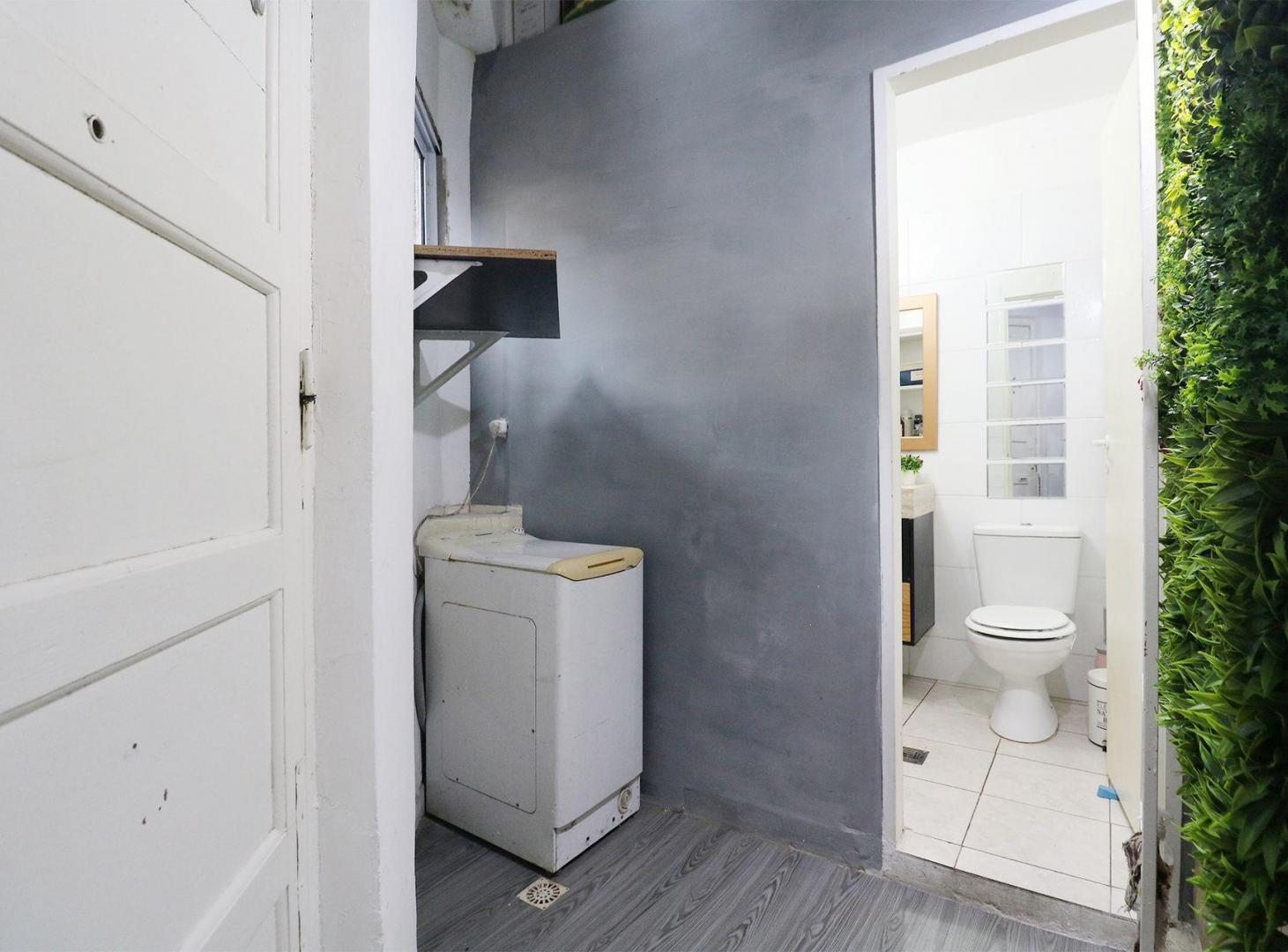 Foto de VENTA DE MONOAMBIENTE CON ENTREPISO EN ABASTO, imagen 2