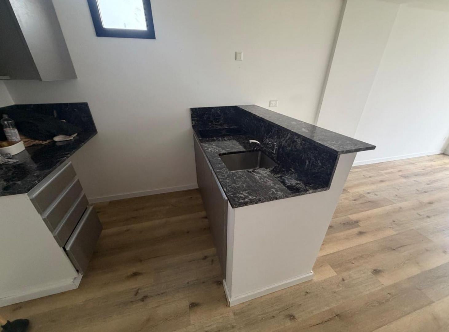 Foto de DEPARTAMENTO 2 AMBIENTES EN CHACARITA, imagen 5