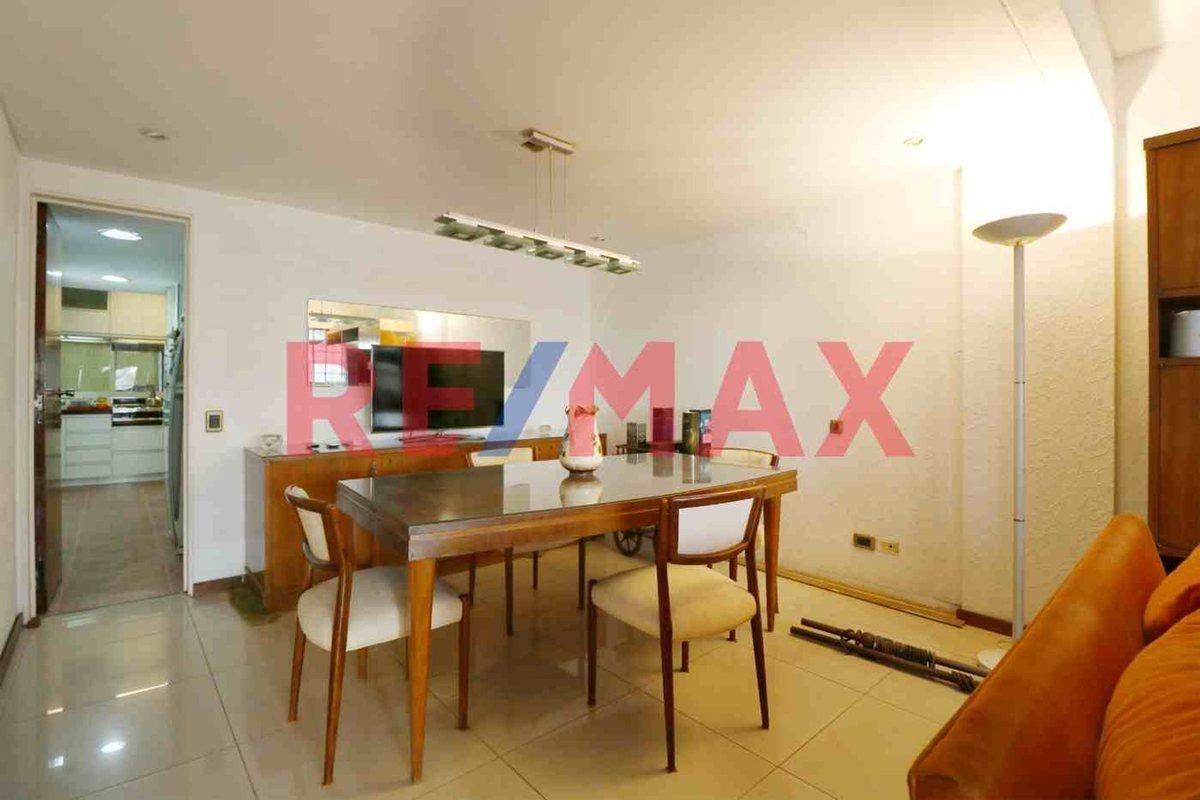 Foto de Venta depto Palermo, 4 amb c / dep/cochera. y bau., imagen 5
