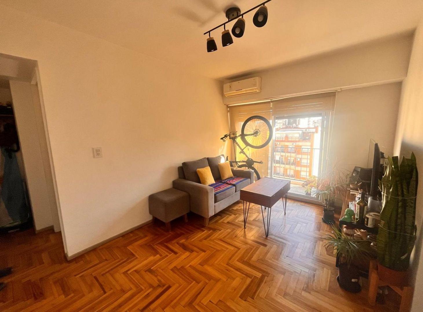 Foto de VENTA Almagro- 2 amb. c/Balcón APTO CRÉDITO, imagen 3