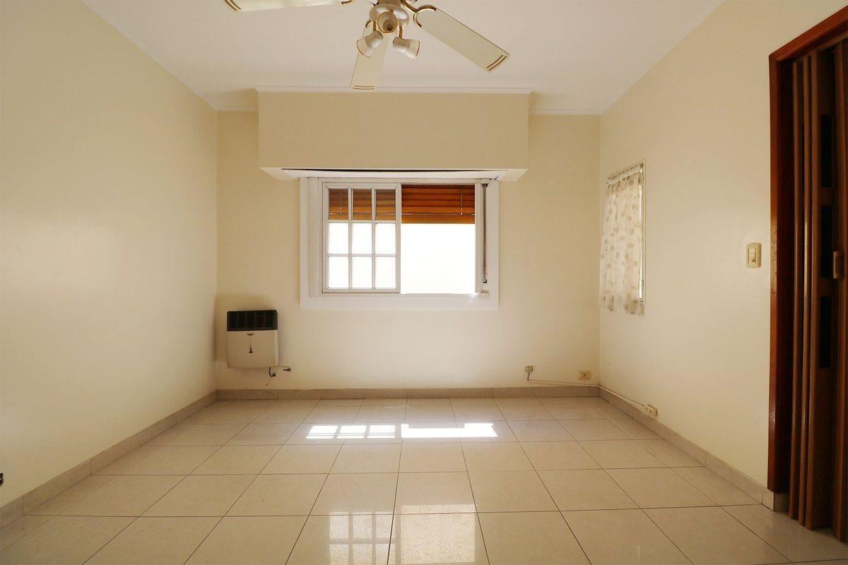 Foto de Venta PH Villa Del Parque,5 amb., c/patio,luminoso, imagen 4