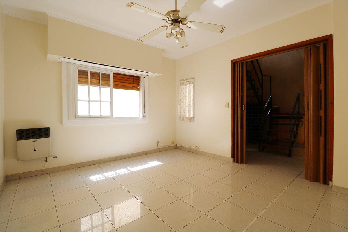 Foto de Venta PH Villa Del Parque,5 amb., c/patio,luminoso, imagen 5