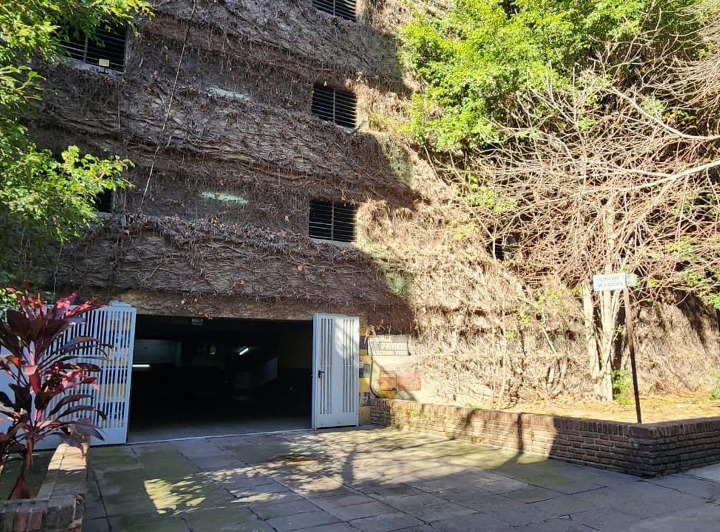 Foto de Venta cochera fija y cubierta en Belgrano, imagen 2