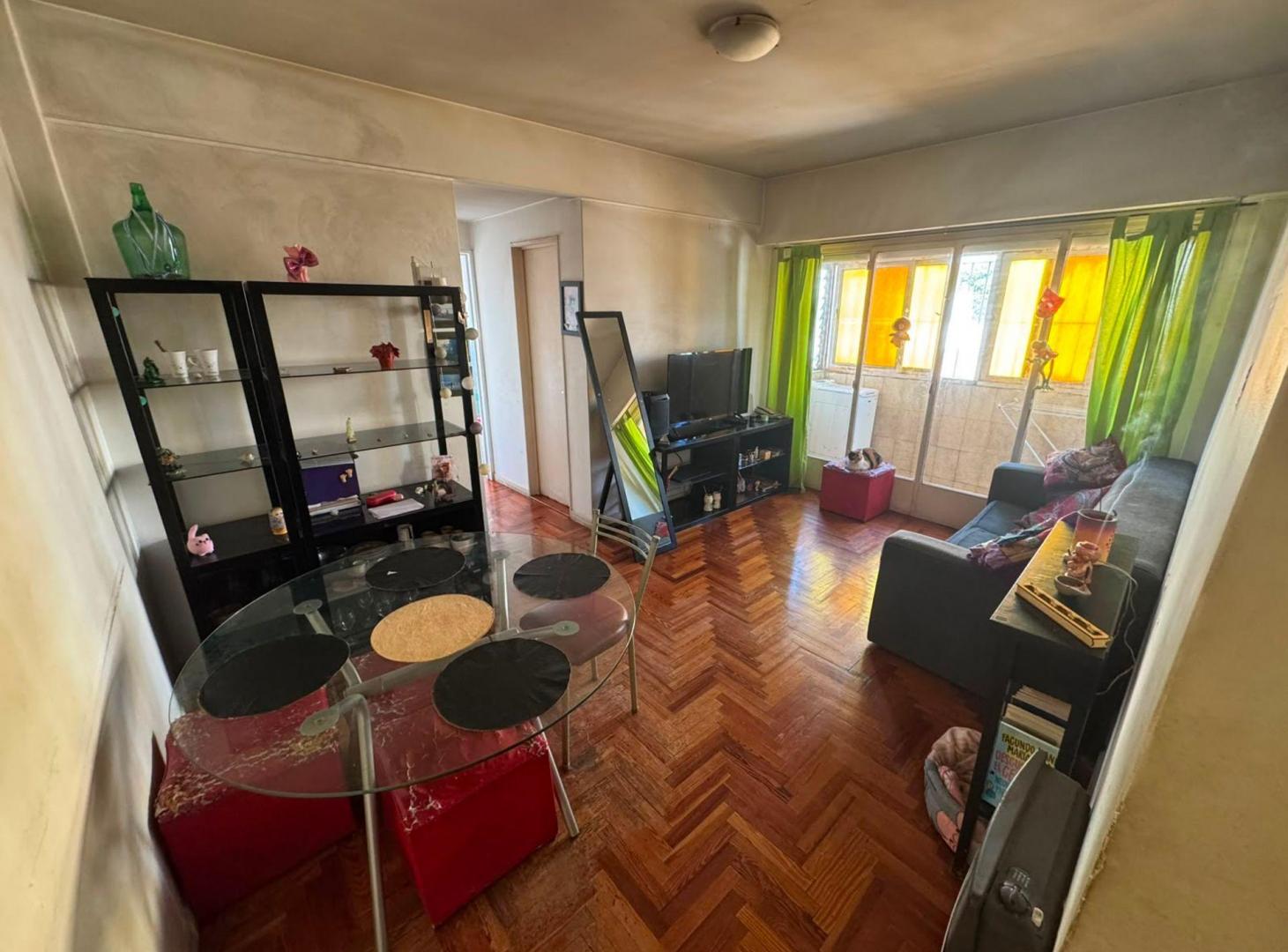 Foto de VENTA DEPARTAMENTO 2 AMB VILLA MITRE LUMINOSO, imagen 5
