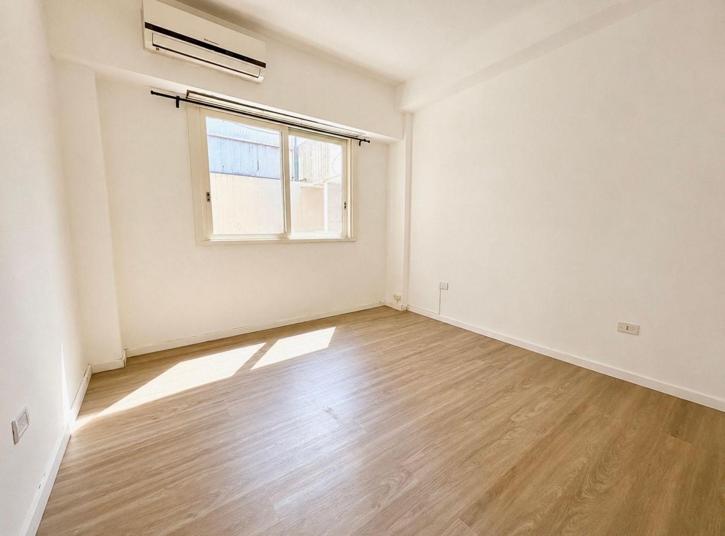 Foto de Venta Almagro 2 Ambientes c/Patio, Reciclado., imagen 2