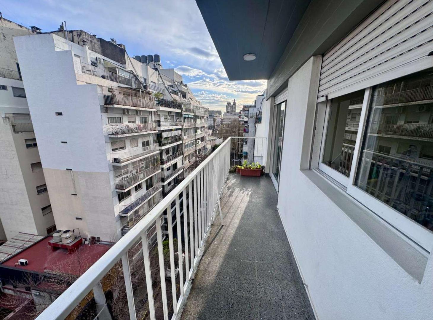 Foto de Alquiler Almagro Depto 4 Amb + Balcon, todo luz, imagen 1