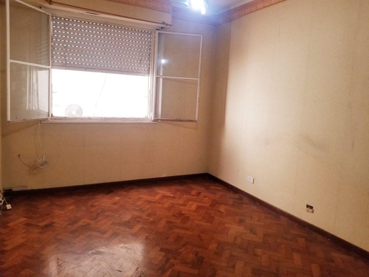 Foto de DEPARTAMENTO 3AMB VENTA ALMAGRO APTO CREDITO, imagen 3