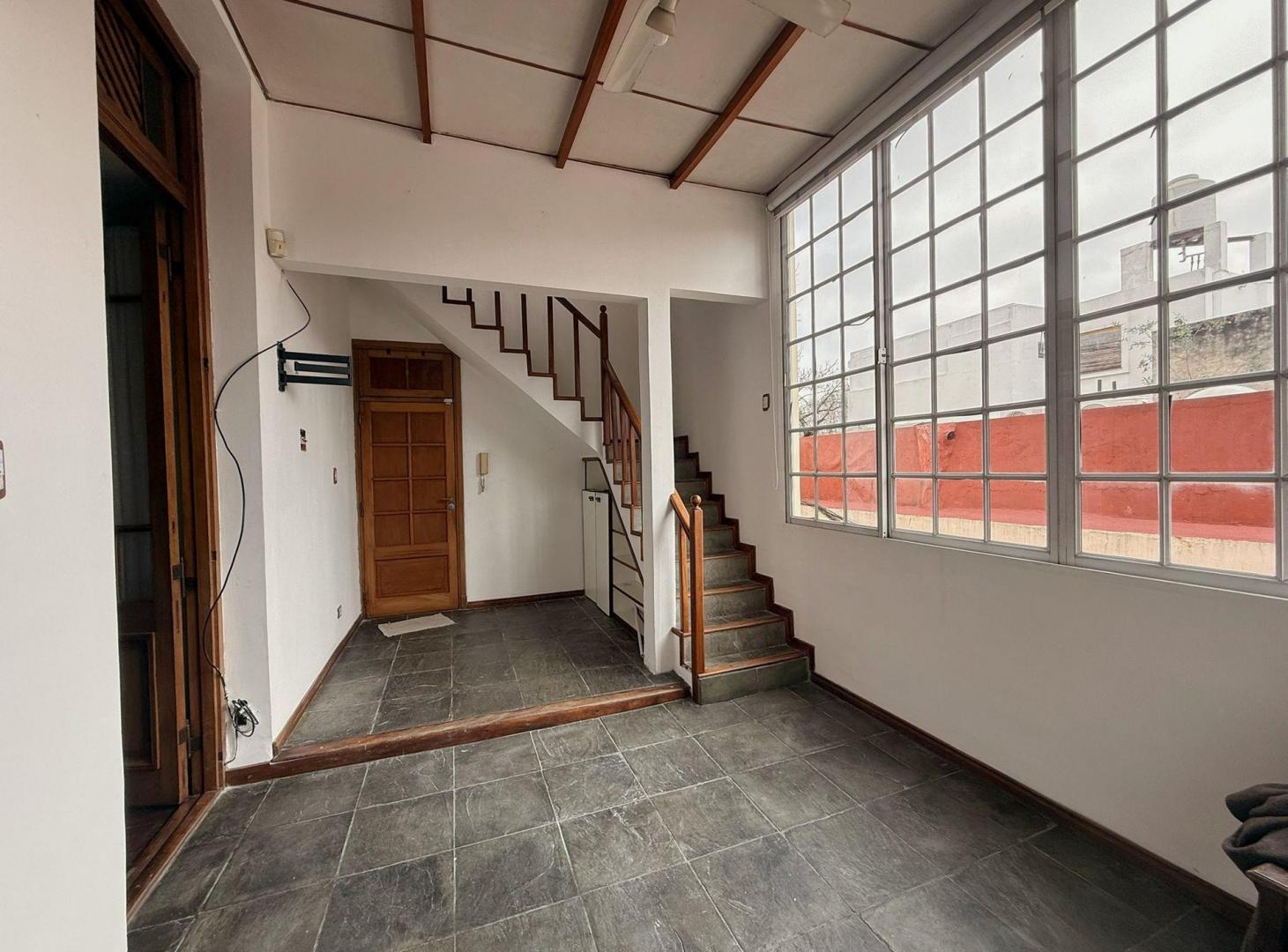 Foto de VENTA PH 3 AMBIENTES CON TERRAZA LINIERS RECICLADO, imagen 1