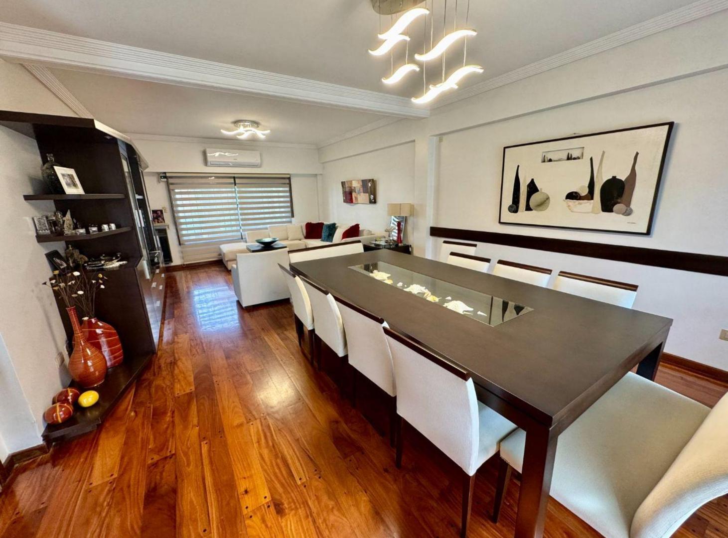 Foto de Venta Casa Coghlan 5 amb Pileta Parrilla 2 Coch., imagen 3