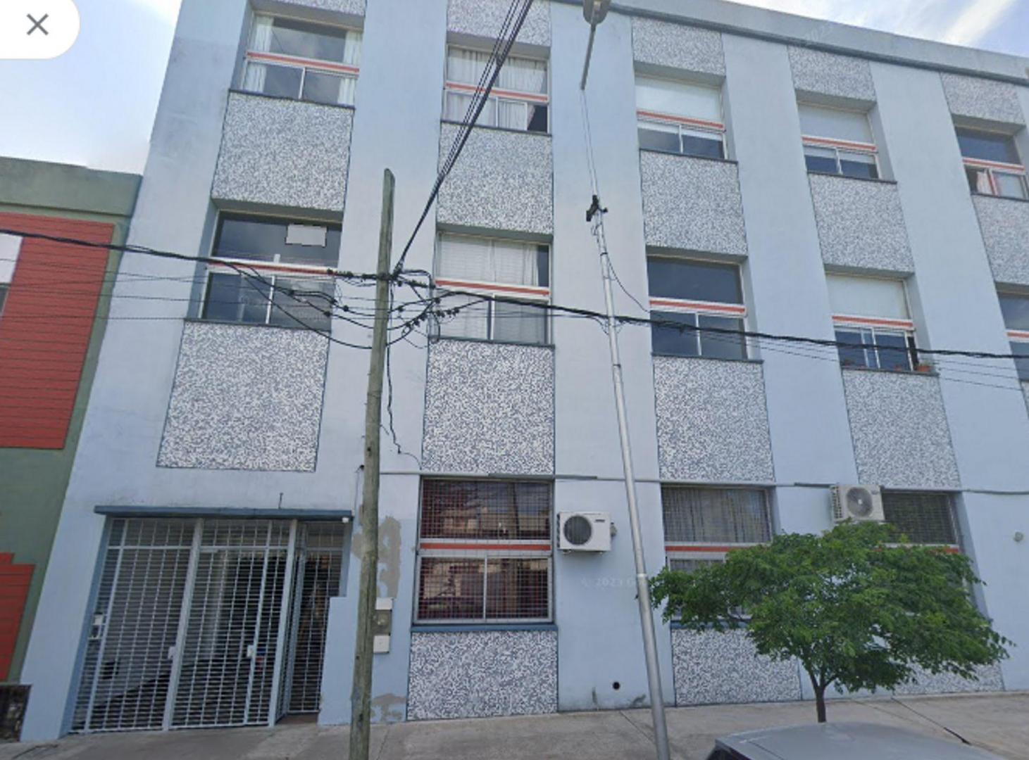 Foto de DEPARTAMENTO 2 AMBIENTES VENTA LANUS OESTE, imagen 4
