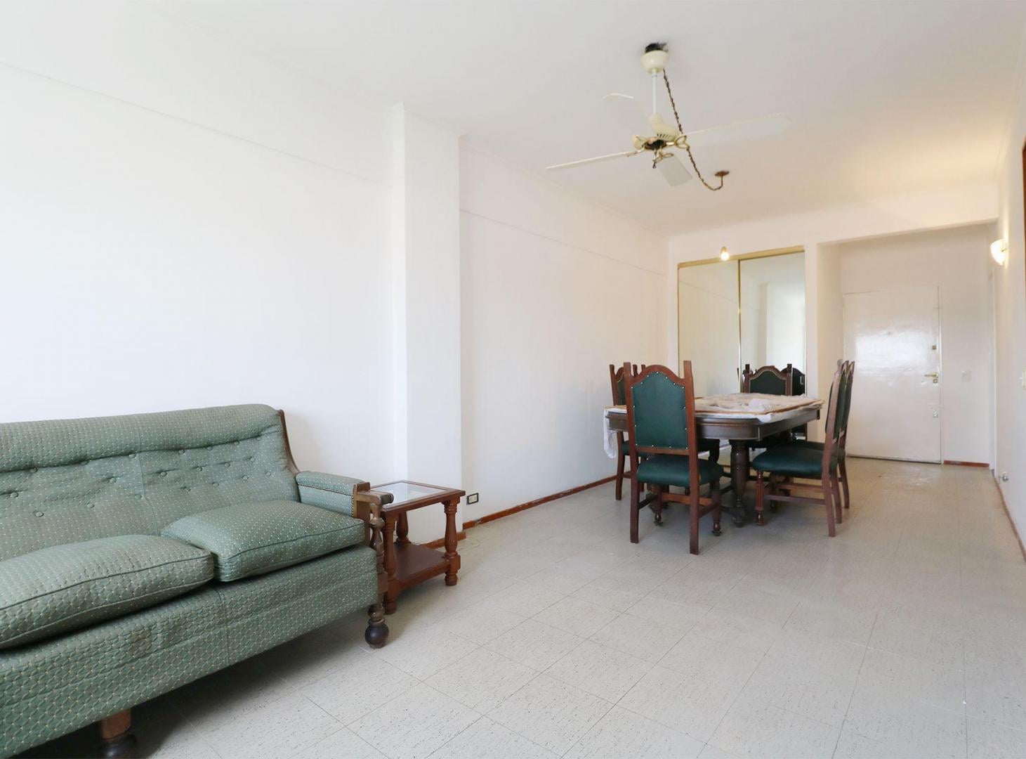 Foto de VENTA DEPARTAMENTO 4 AMBIENTES AL FRENTE MATADEROS, imagen 1