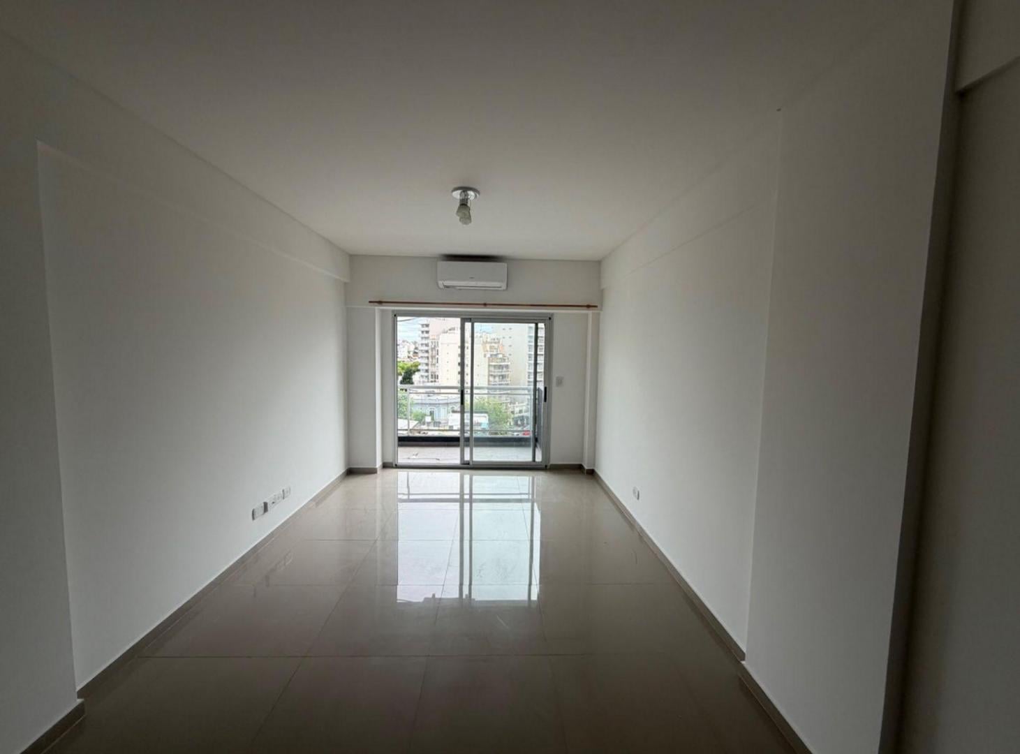 Foto de DEPARTAMENTO 3 AMBIENTES EN ALQUILER PATERNAL, imagen 2