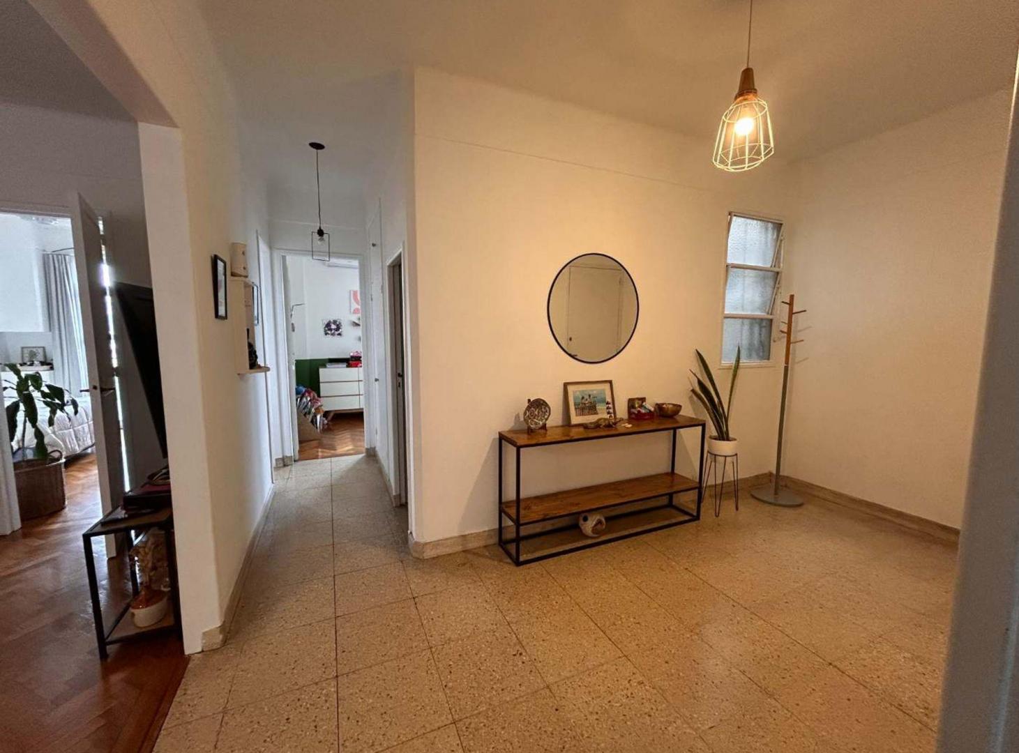 Foto de Venta depto Balvanera 3 amb. c/escritorio,luminoso, imagen 2