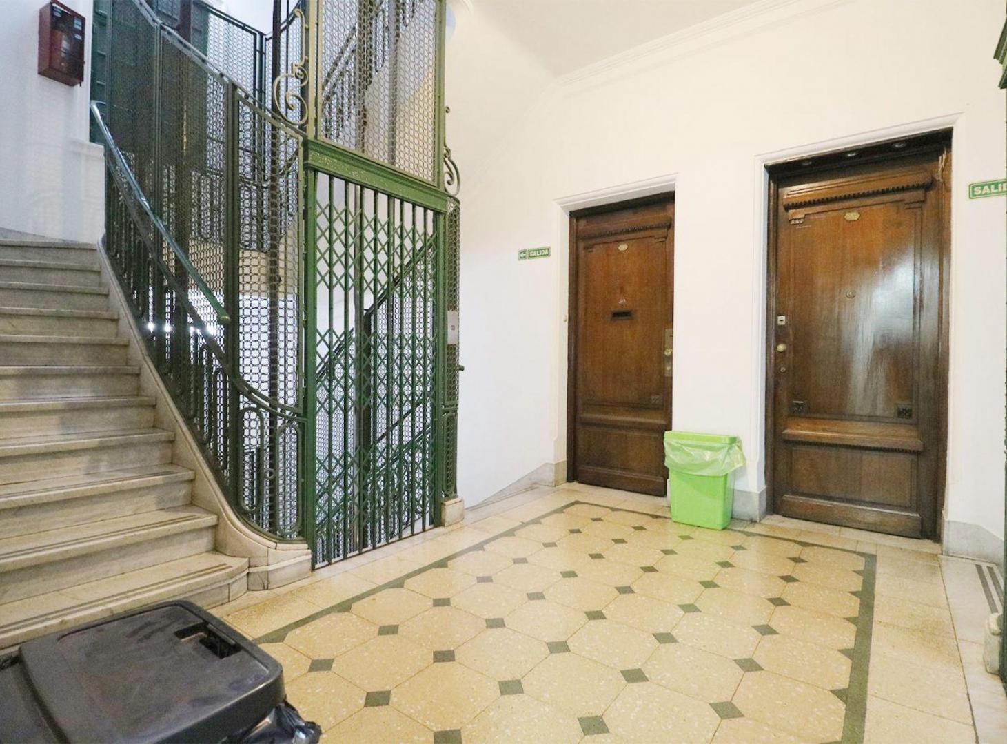 Foto de VENTA- SAN NICOLÁS- Inmejorable Ubicación., imagen 1