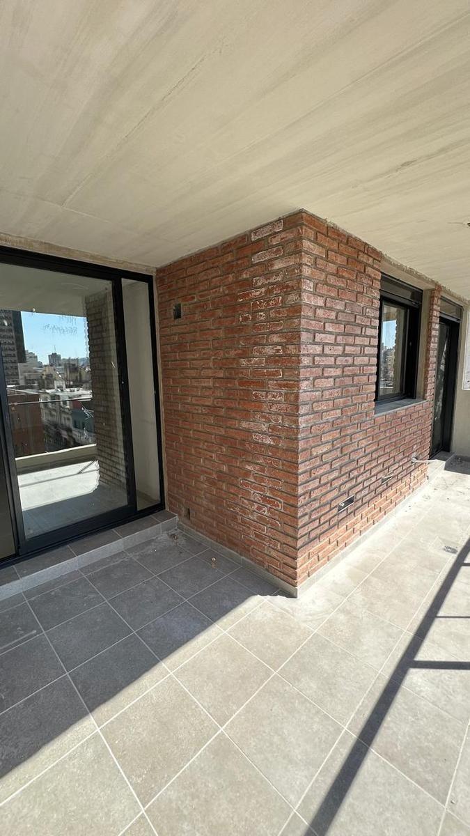 Departamento en Nueva Córdoba Reggia 6 1 Dormitorio con Balcón 1 Baño con Amenities 4